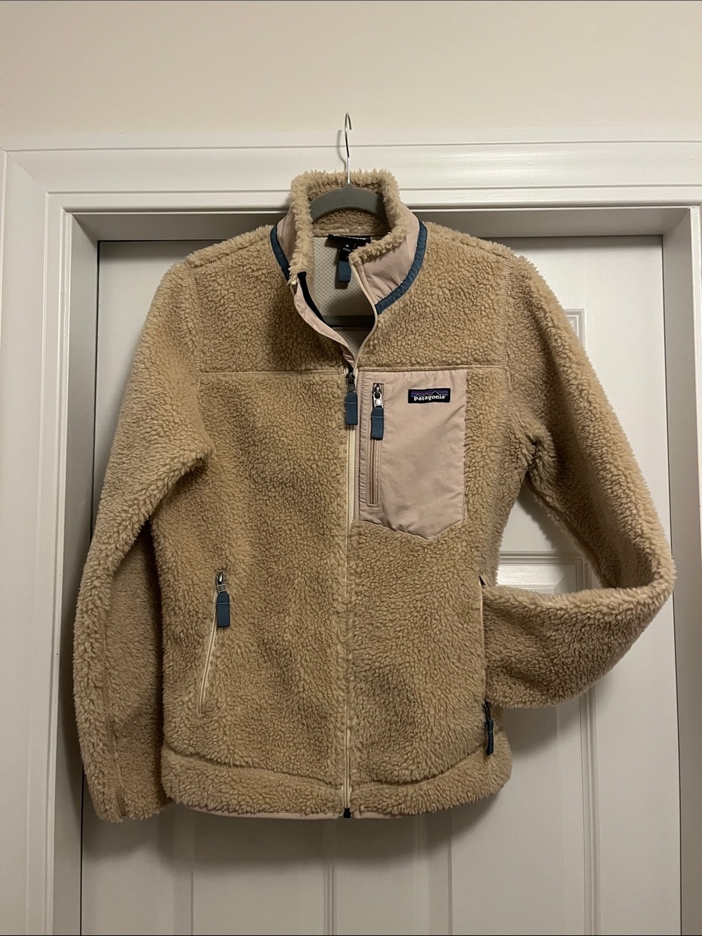 Patagonia Beige Sherpa Teddy Fleece Jacket with Contrast Trim